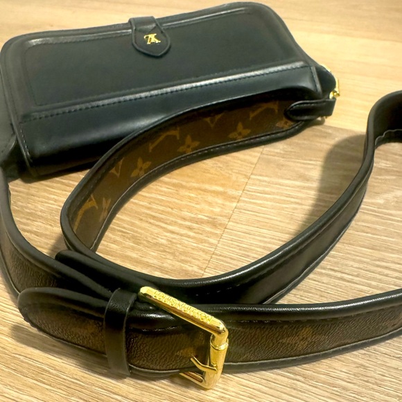 Beautiful Louis Vuitton Clutch / Bag - Monogram in Black and brown - Picture 3 of 7